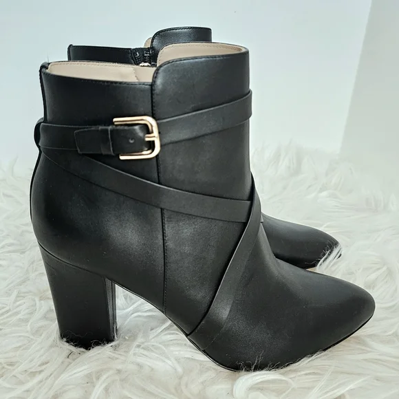 NEW L'AGENCE Francine Elegant Pointed Toe Black Ankle Boots 9.5
